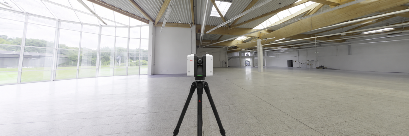 Bestandsvermessung einer Gewerbehalle in Bad Fallingbostel mittels 3D-Laserscanning Leica RTC360 bei der digitalen Bestandsaufnahme einer ehemaligen Baumarkthalle in Bad Fallingbostel. Die 3D-Vermessung dient als Grundlage f