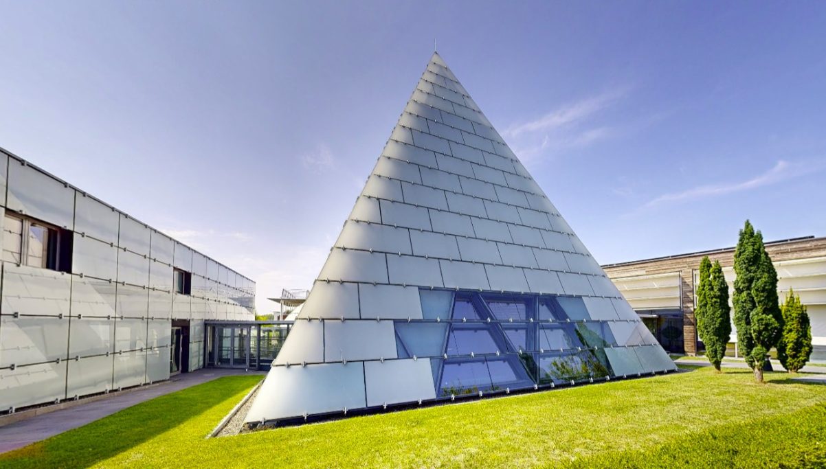 Pyramide EXPO 2000 